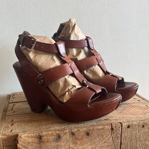 Ariat Brown Leather Wedge Sandals